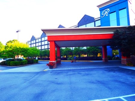 At Pigeon Forge Hotels Ramsey, you'll experience a plush, and luxurious stay!