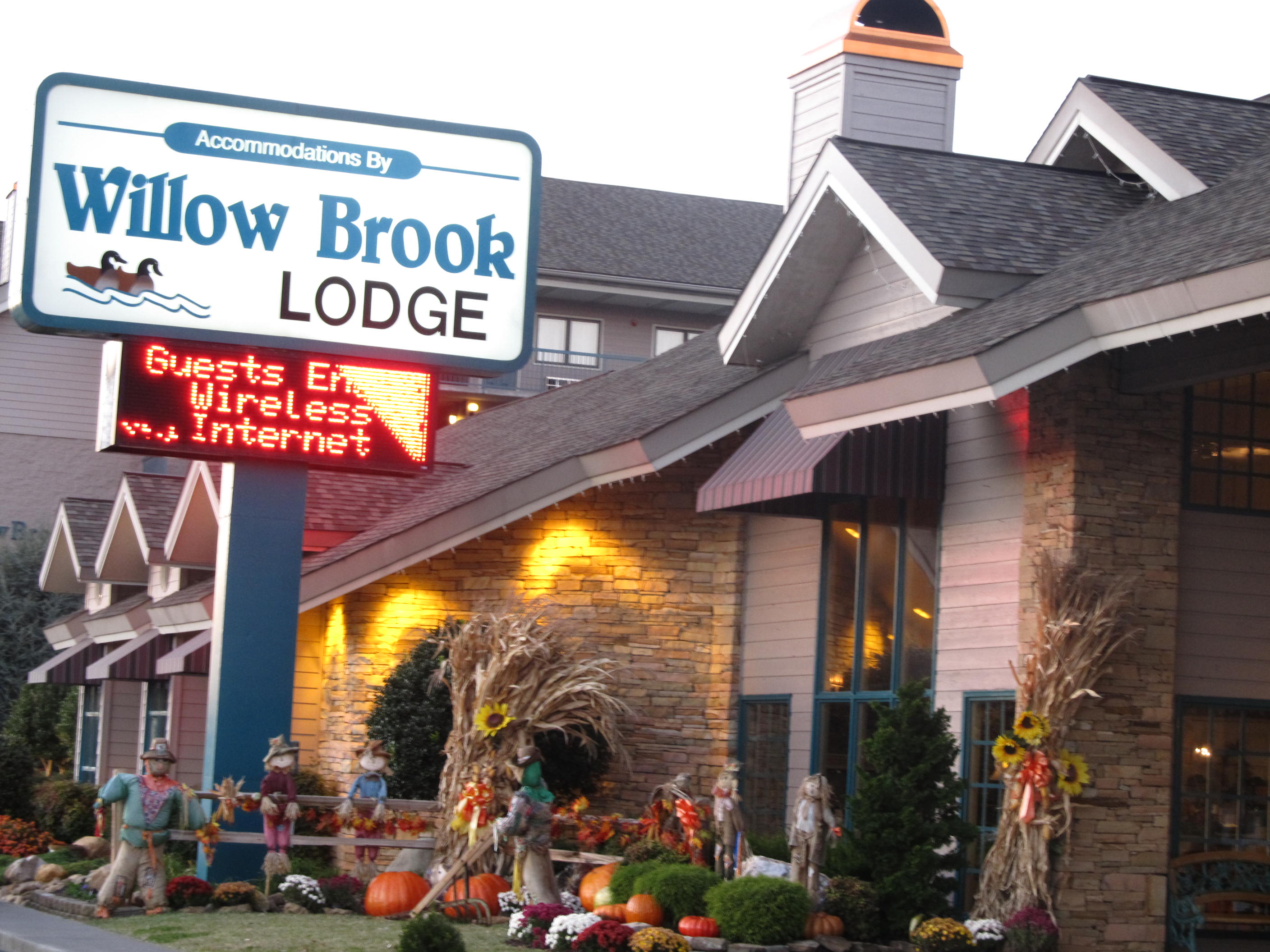 Willow Brook Lodge is the perfect for Christian Events,convention stays, and vacations.